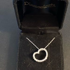 14k Solid White Gold Diamonique CZ Heart N…